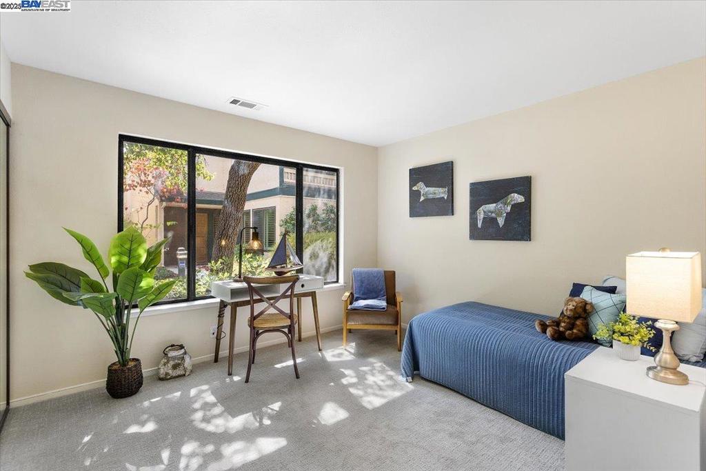 BAYWOOD - Residential