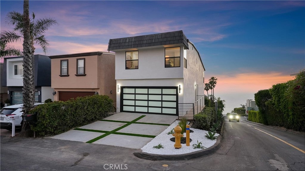 1095 Miramar St, Laguna Beach CA 92651