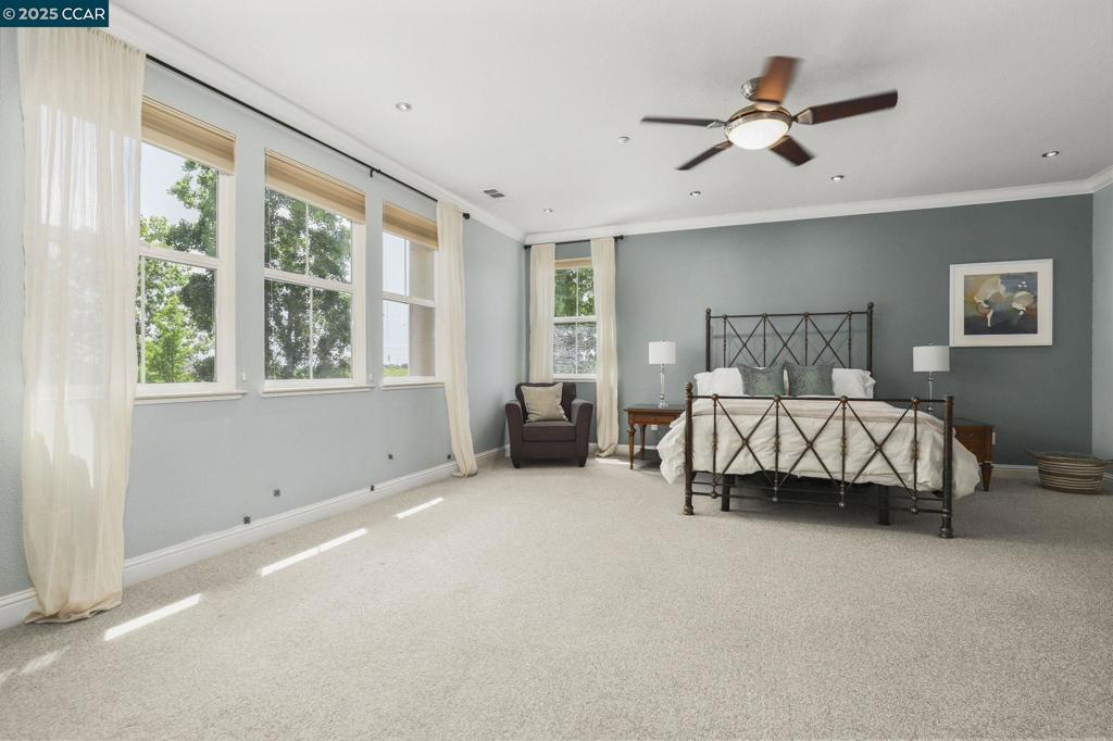 OAKLEY - Residential