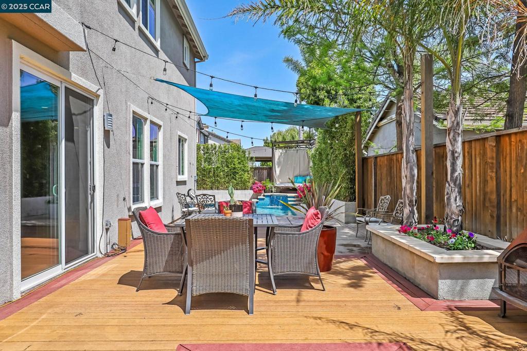 OAKLEY - Residential