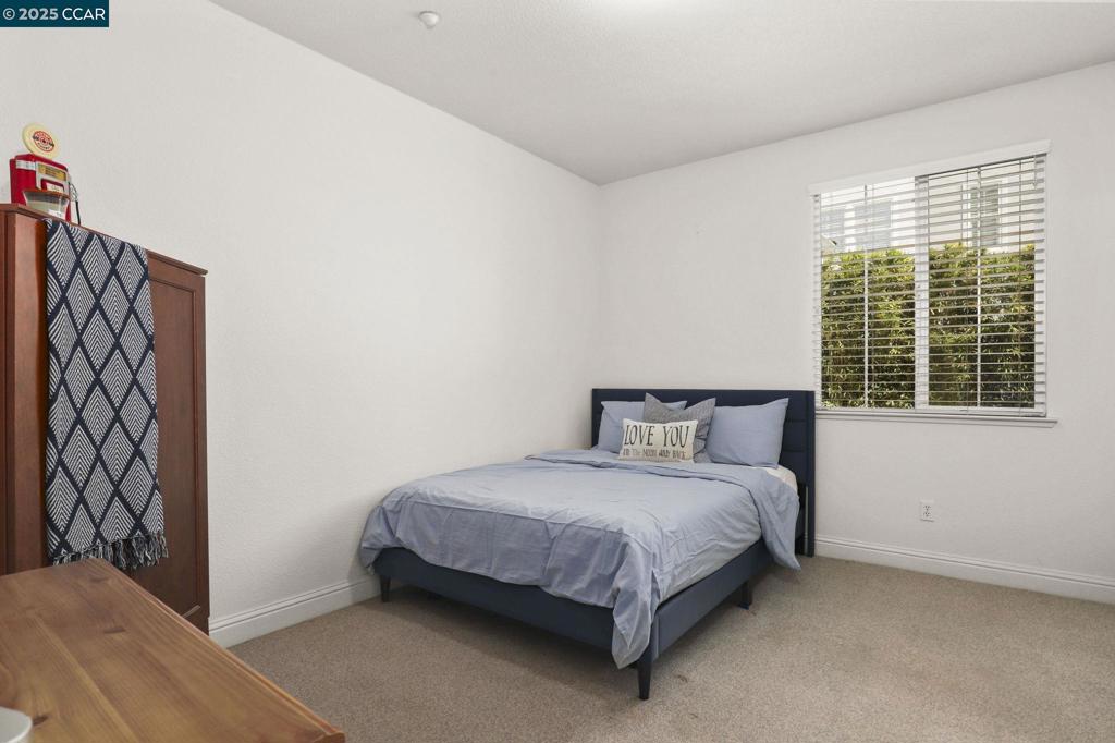 OAKLEY - Residential