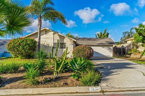 Photo of 926 Nolbey St St, Cardiff By The Sea, CA 92007 (MLS # 260007951SD)