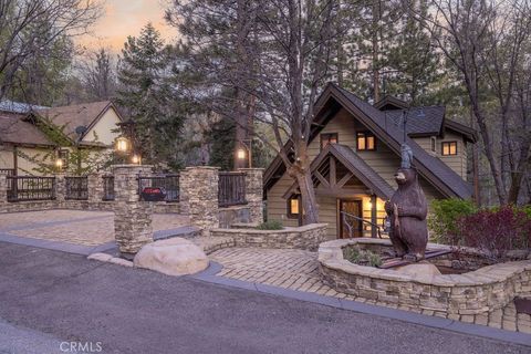 Photo of 802 Conklin RD, Big Bear Lake, CA 92315 (MLS # IG26099893)