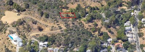 2342 N Dellwood Lane Beverly Hills CA 90077