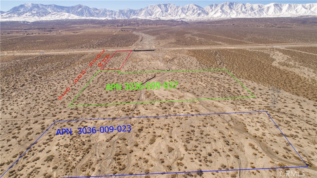 3 Large Parcels totaling 39.41 acres zoned A-2-2 with potential for surface mining--gravel, sand, and rock! Don't miss this opportunity! Buyer to verify lot size, availability of utilities, water, access, as well as, zoning & planning departments with LA County.