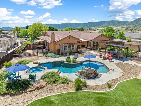 Photo of 42260 Chisolm Trail, Murrieta, CA 92562 (MLS # SW26082791)