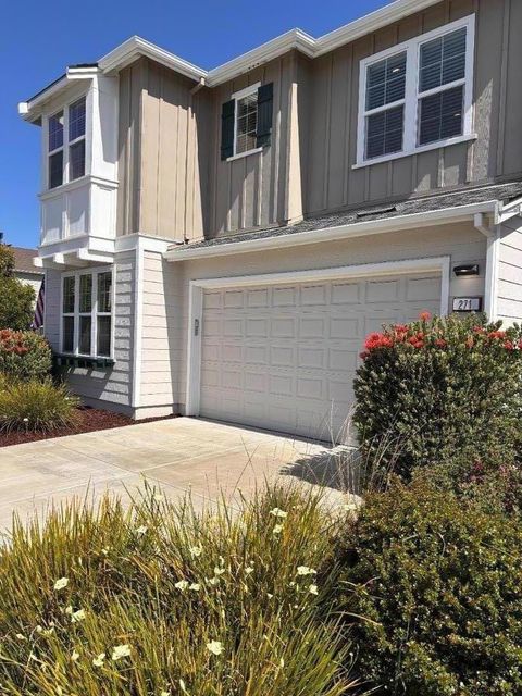 Photo of 271 10th Street, Marina, CA 93933 (MLS # ML82044921)
