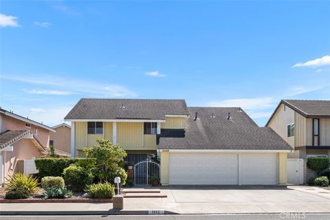 5852 bellfield huntington beach ca 92648