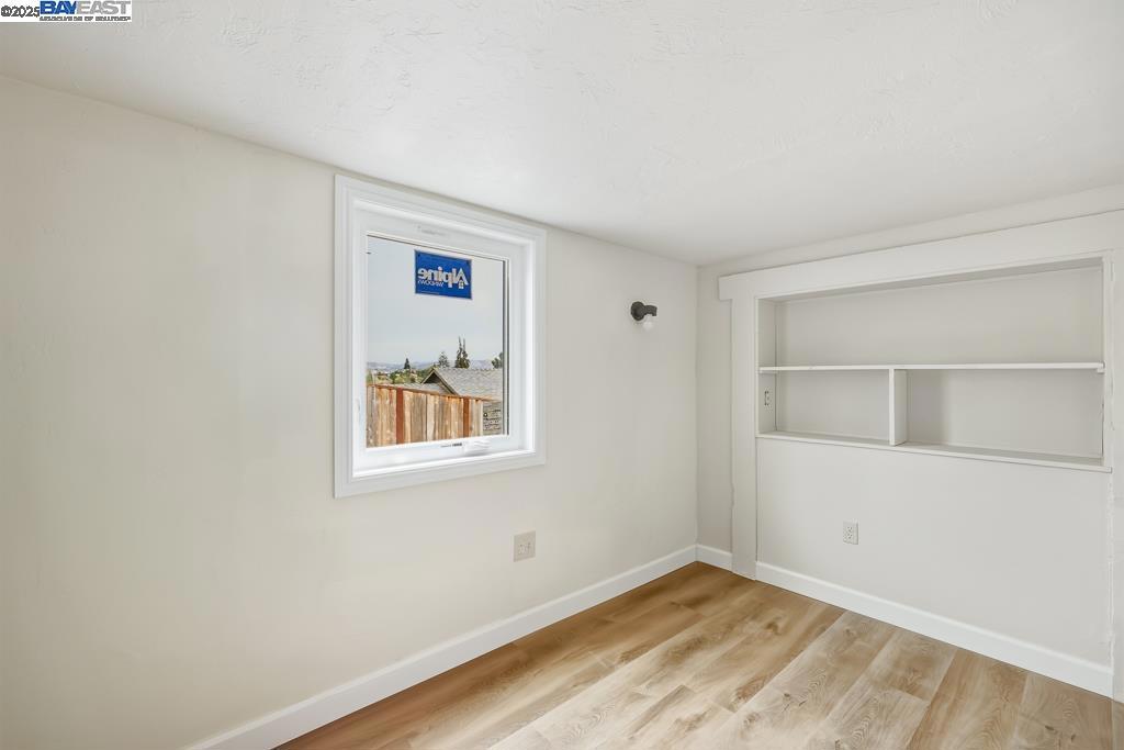 CASTRO VALLEY - Residential