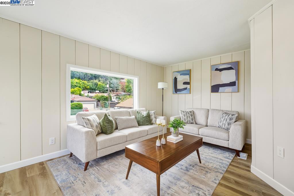 CASTRO VALLEY - Residential