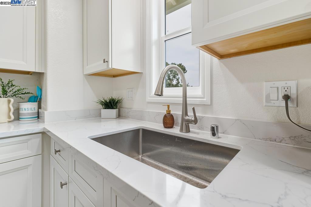 CASTRO VALLEY - Residential