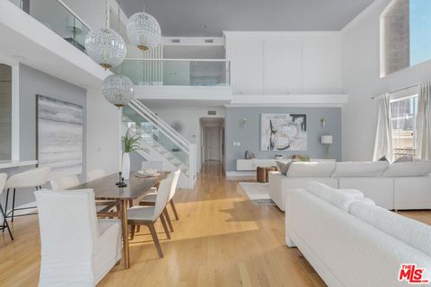 Photo of 11723 Goshen Avenue #302, Los Angeles, CA 90049 (MLS # 26670173)