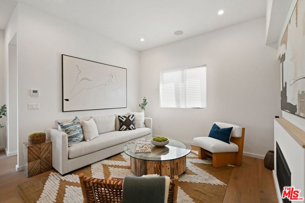 3810 S Verona Court