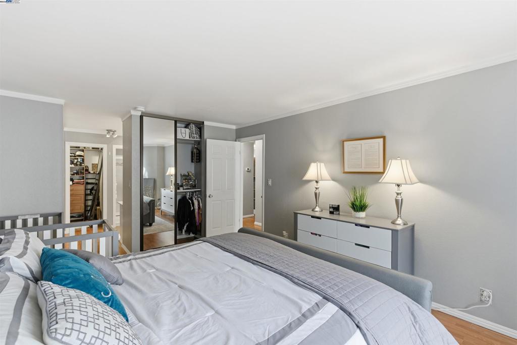 GARDENWOOD TER 1 - Residential