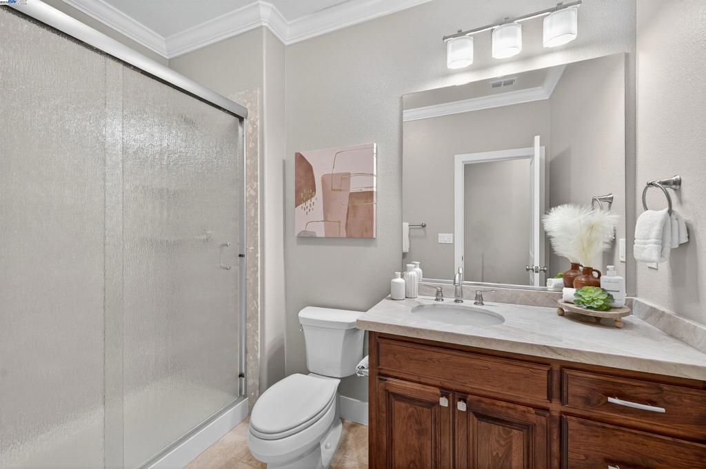 SOUTH LIVERMORE - Residential