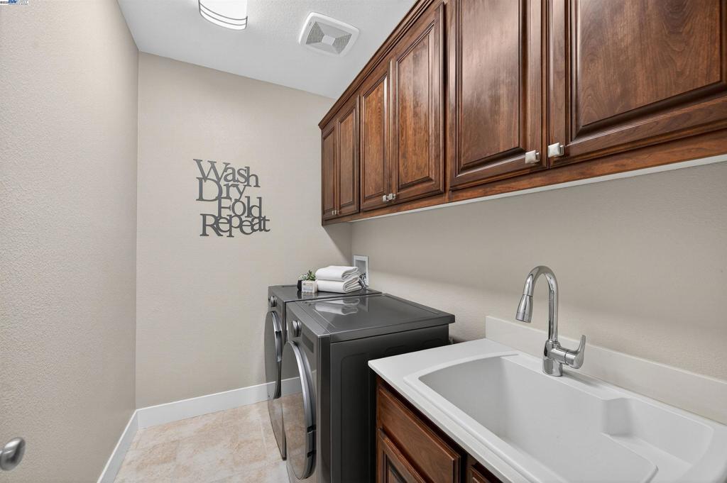 SOUTH LIVERMORE - Residential