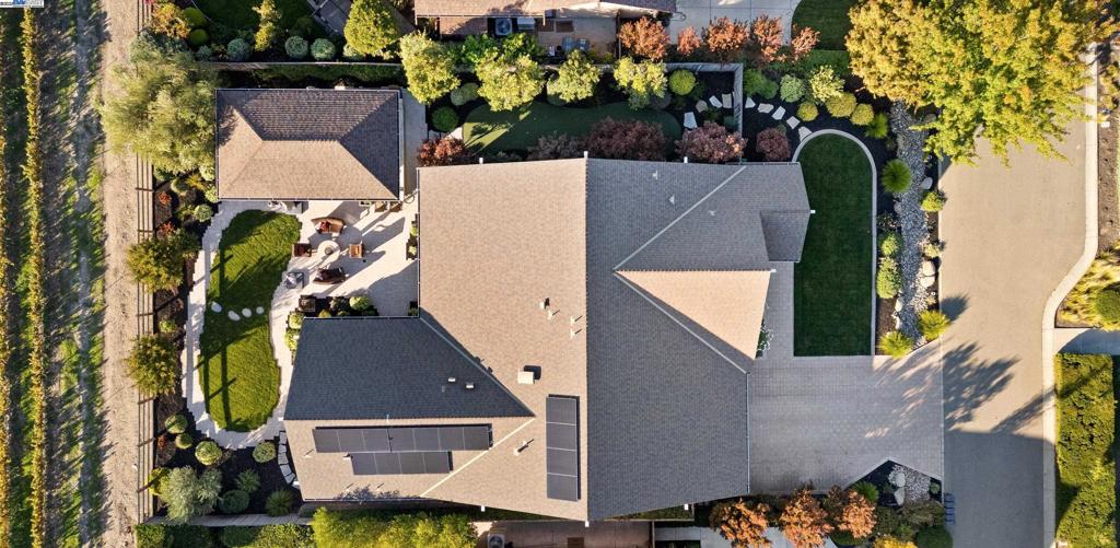 SOUTH LIVERMORE - Residential