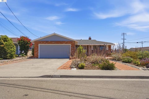 Photo of 1880 Kappa Ave, San Leandro, CA 94579 (MLS # 41140853)