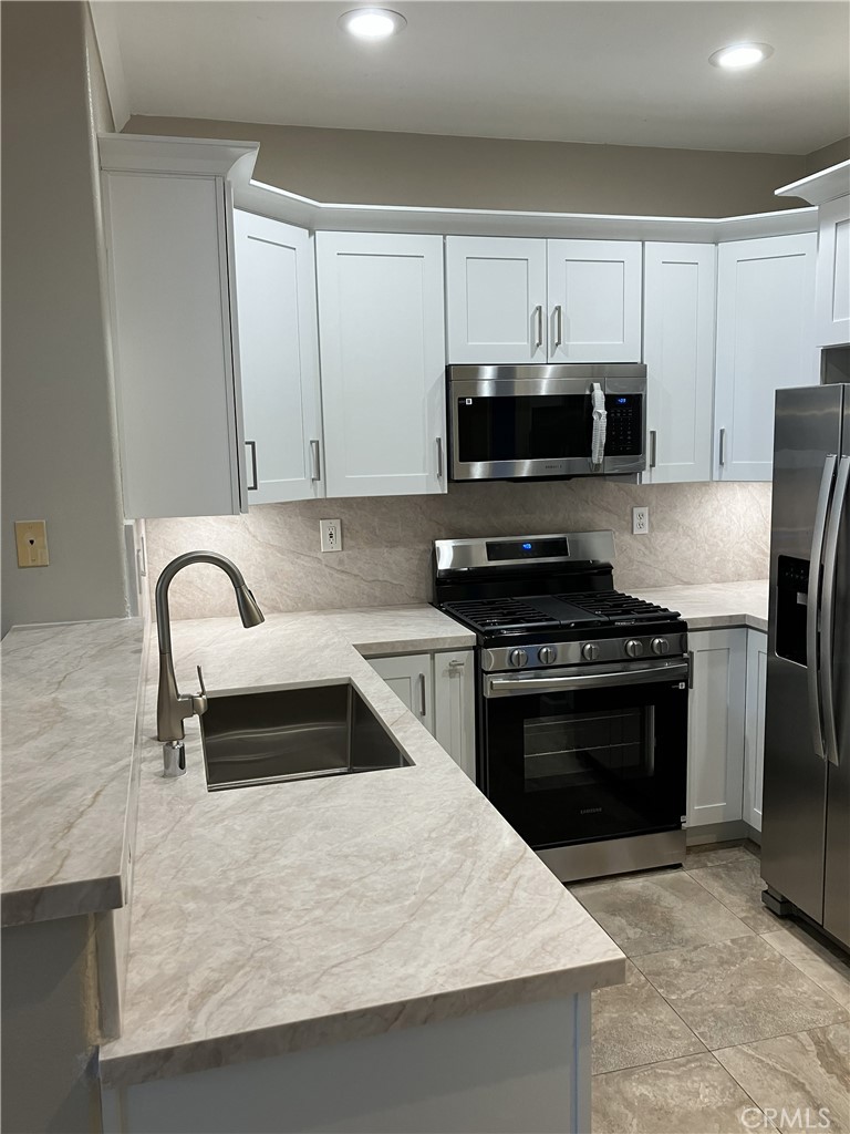 Corte Melina (CM) - Residential Lease