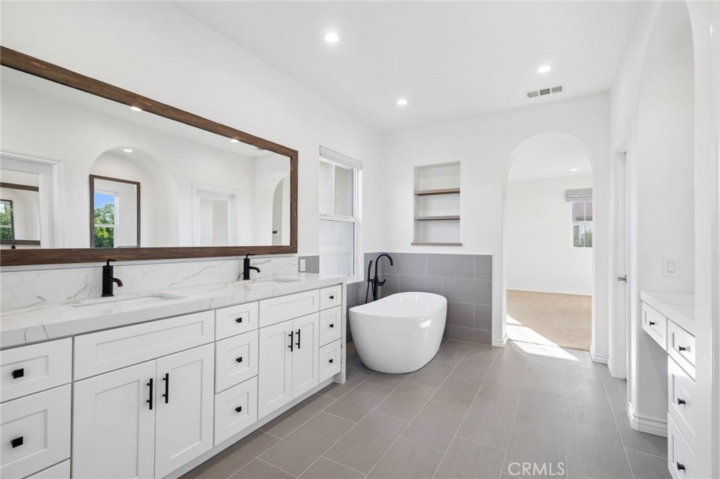 62 Logan, Irvine CA 92620 - Photo 30