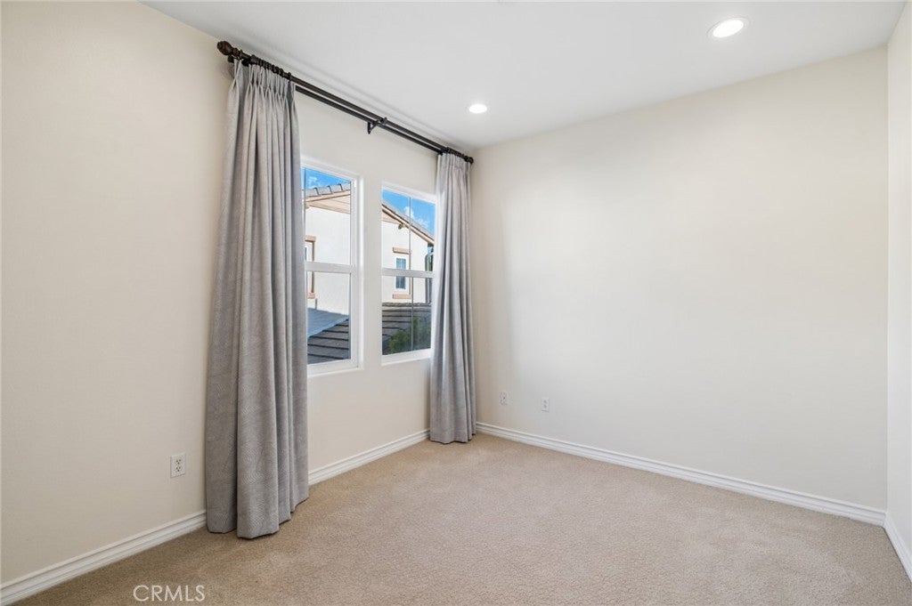 62 Logan, Irvine CA 92620 - Photo 33