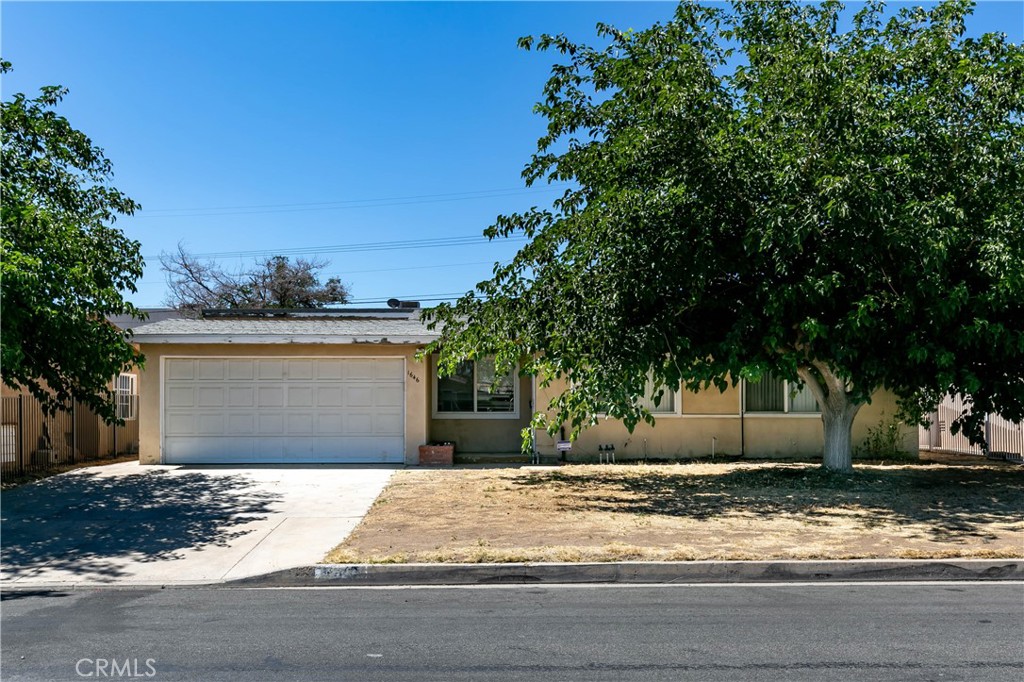 Photo 1 of 21 — 1646 E Avenue Q6, Palmdale, CA 93550