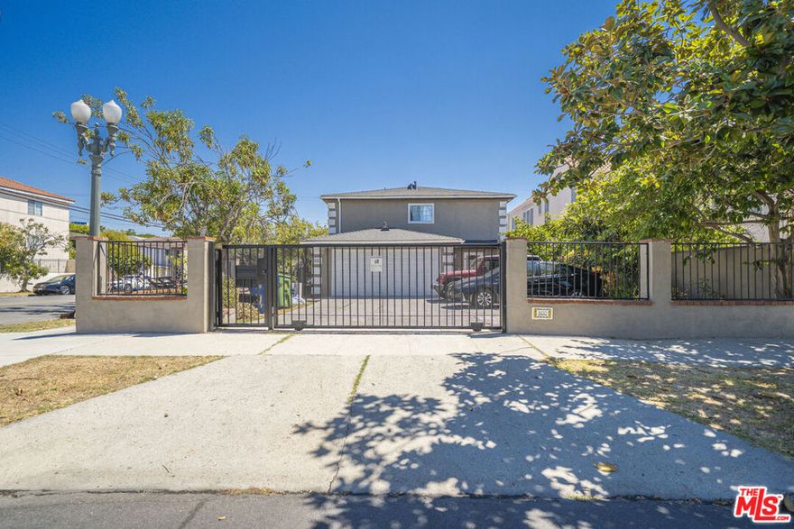 Beautiful and spacious modern home in Wilshire Park. This home is located on the western edge of Koreatown, on the border of Hancock Park, serving as an easy access way for both Koreatown, Larchmont Village, Hancock Park, and Downtown LA.  Separate, permitted rear unit has a full kitchen and can be utilized for rental income if desired. Fully gated with ample driveway space and an attached, 2-car garage, makes this home a perfect venue for your next gathering. Do not miss out on this rare opportunity to purchase your perfect home in this beautiful neighborhood! Buyer and Buyer's agent to confirm all square footages. historical preservation zone. Great Potential investment property with the rear unit and main unit partitioned. Main unit is currently tenant occupied. Tenant to vacate by October 15, 2025.
