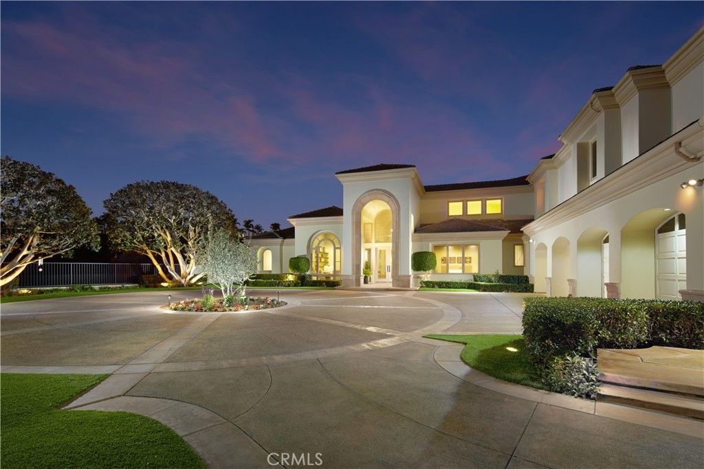 Photo of 1 Elk Grove Ln Ln, Laguna Niguel, CA 92677 (MLS # NP26027900)