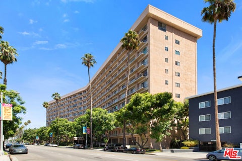 Photo of 100 S Doheny Drive #601, Los Angeles, CA 90048 (MLS # 26833665)