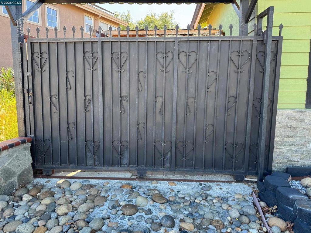 CA TERRACE - Residential