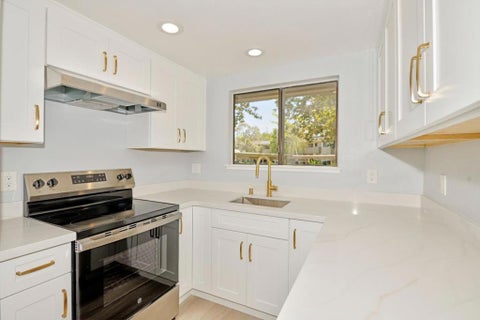 Photo of 1047 N Abbott Avenue, Milpitas, CA 95035 (MLS # ML82061926)