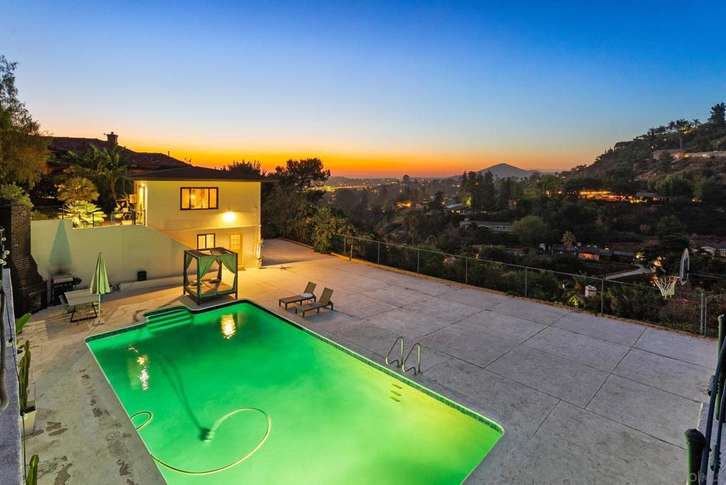 La Mesa - Residential