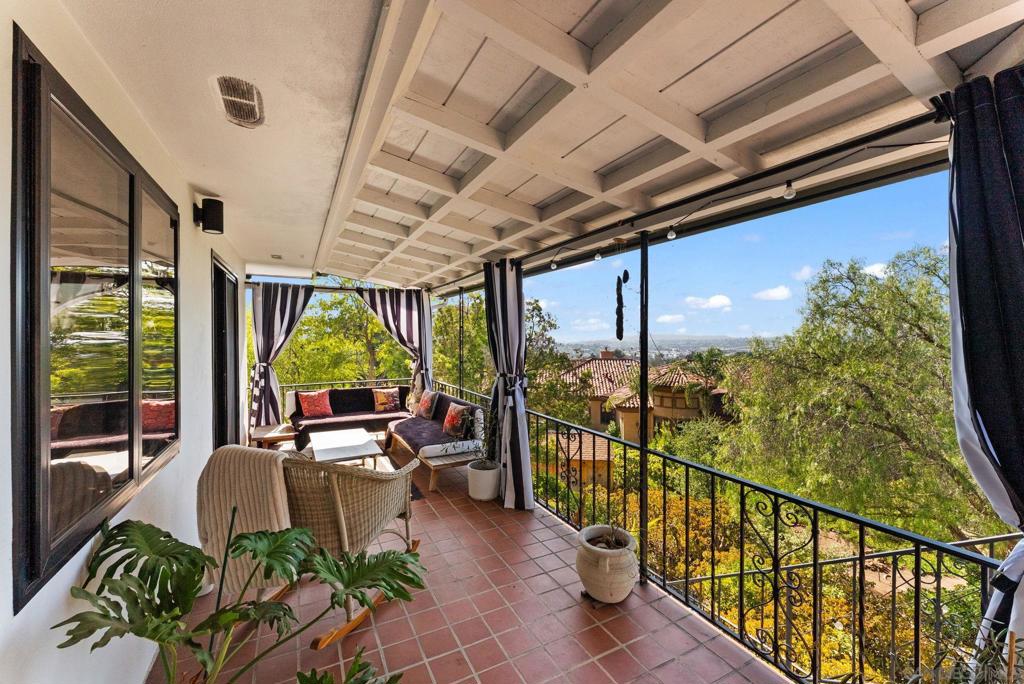 La Mesa - Residential