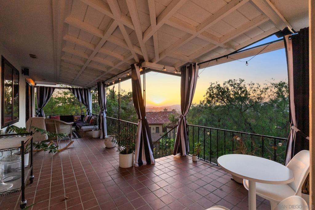 La Mesa - Residential