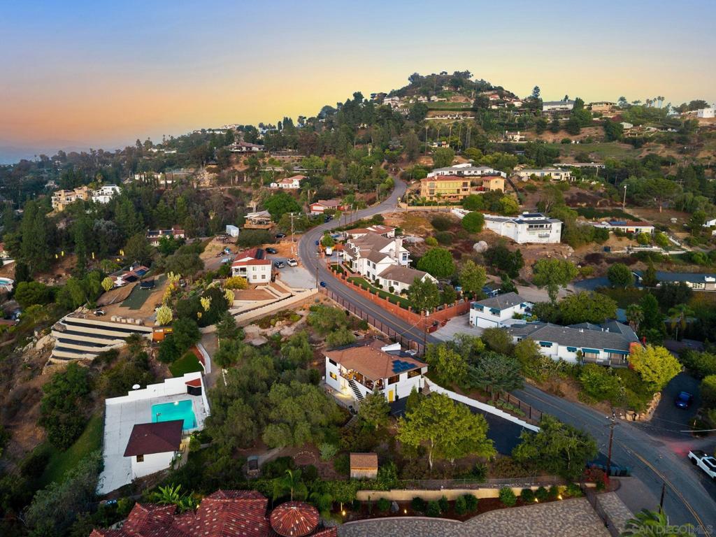 La Mesa - Residential