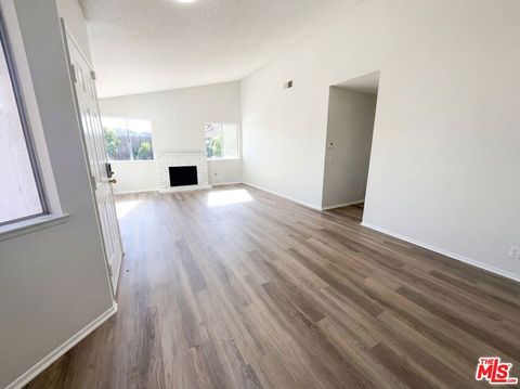 Tiny photo for 13142 E Mesa Verde Drive, Moorpark, CA 93021 (MLS # 26646221)