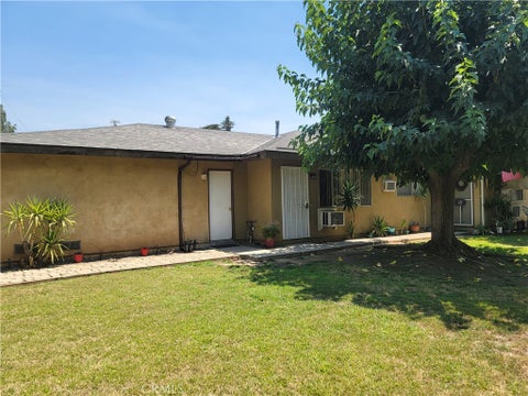 Photo of 811 W State Street, Redlands, CA 92373 (MLS # IG26188810)