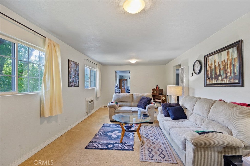 1220 5th Ave