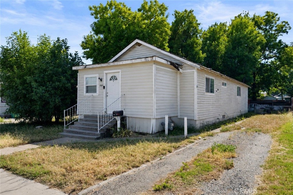 1220 5th Ave
