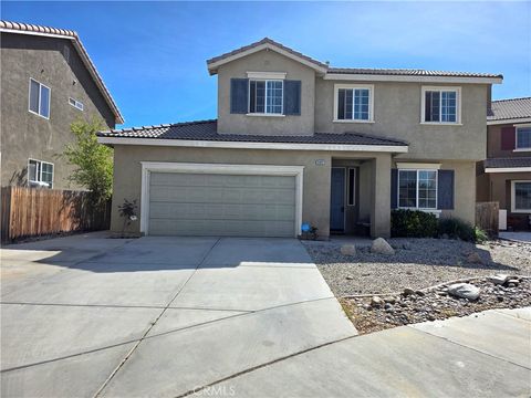 Photo of 15647 Choctaw Court, Victorville, CA 92395 (MLS # HD26056529)