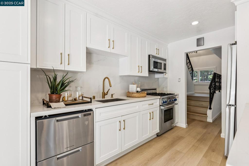 WALNUT CREEK - Residential
