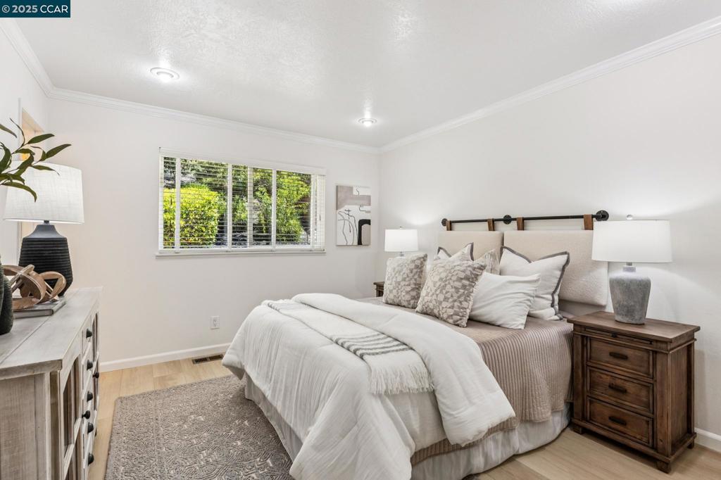 WALNUT CREEK - Residential