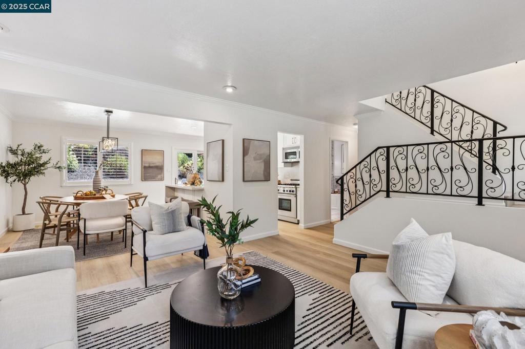 WALNUT CREEK - Residential