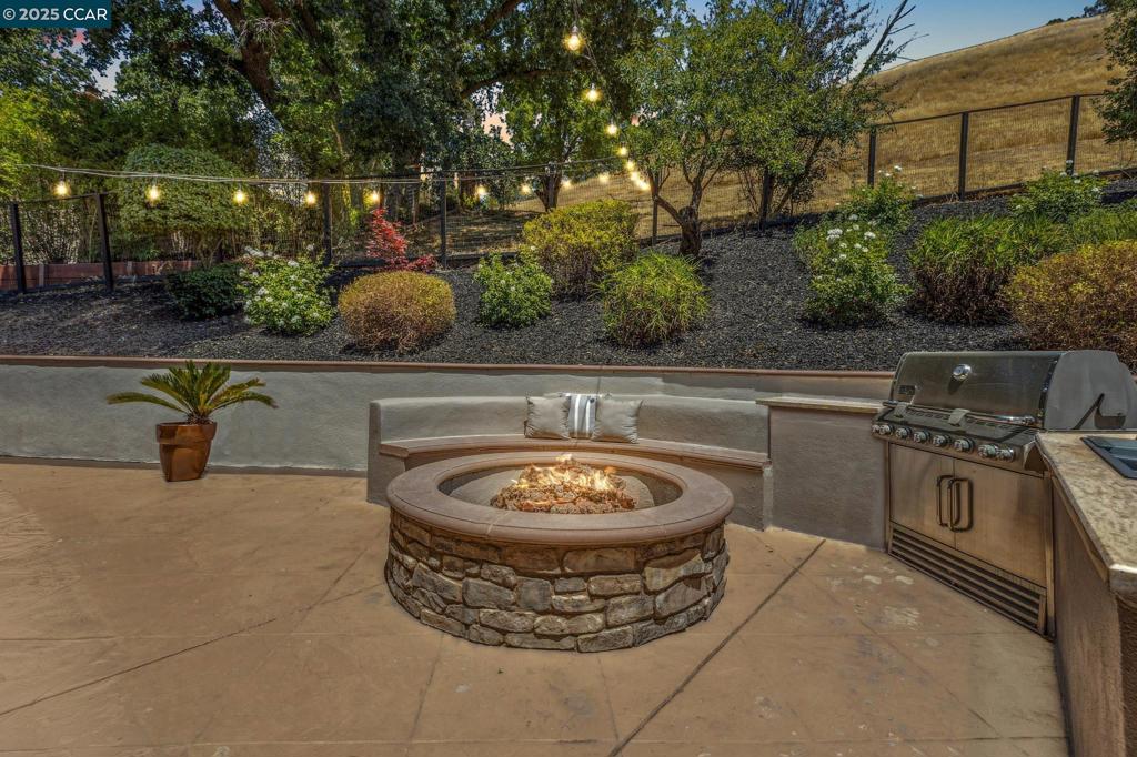 WALNUT CREEK - Residential