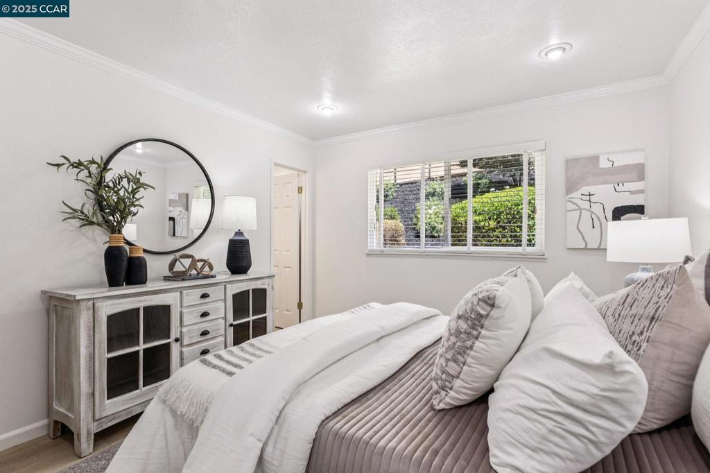 WALNUT CREEK - Residential