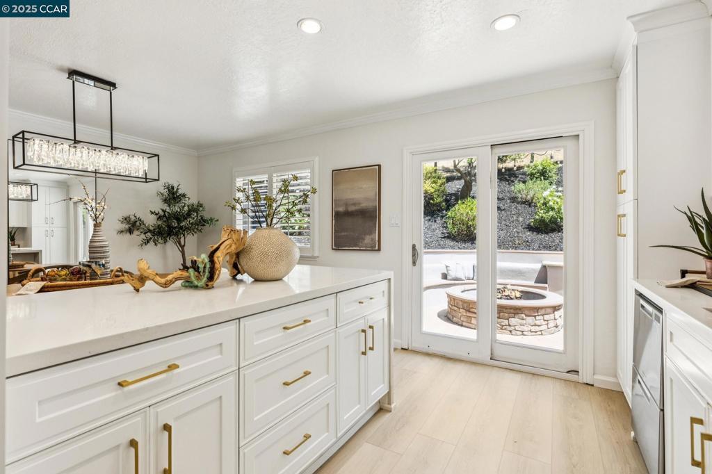 WALNUT CREEK - Residential