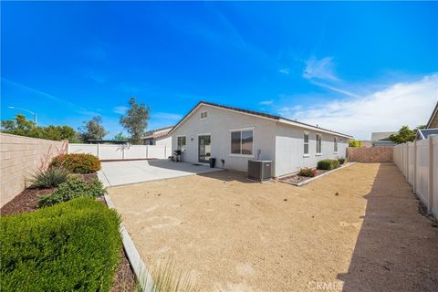 Tiny photo for 31132 Petal Cir, Winchester, CA 92596 (MLS # SW26085781)