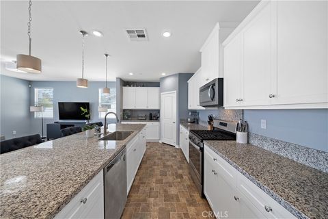 Tiny photo for 31132 Petal Cir, Winchester, CA 92596 (MLS # SW26085781)