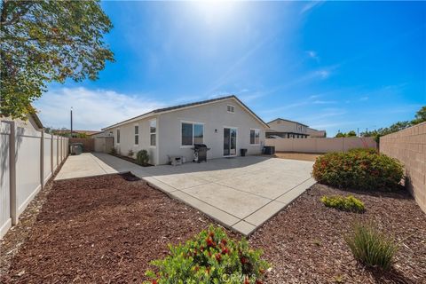 Tiny photo for 31132 Petal Cir, Winchester, CA 92596 (MLS # SW26085781)