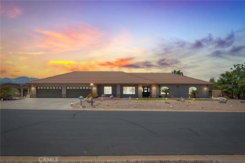 Photo of 6910 Oak Vista Lane, Oak Hills, CA 92344 (MLS # HD26145622)